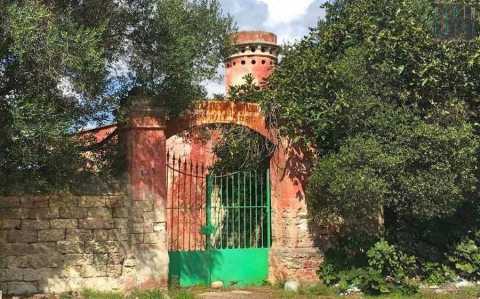 "Villa Starita": all'ombra del San Nicola quello che fu il primo circolo ippico pugliese